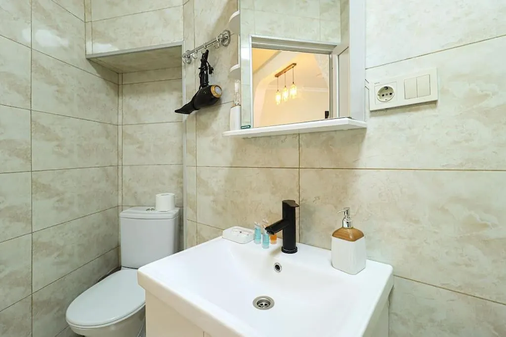 Apartament Spacious Stay In Sololaki District Tbilisi